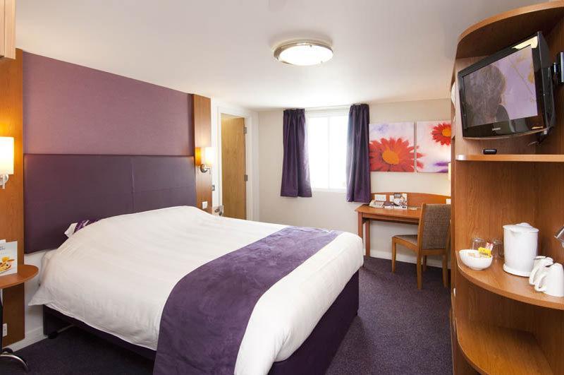 Premier Inn Harlow Εξωτερικό φωτογραφία