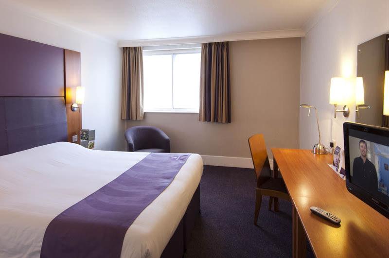 Premier Inn Harlow Εξωτερικό φωτογραφία