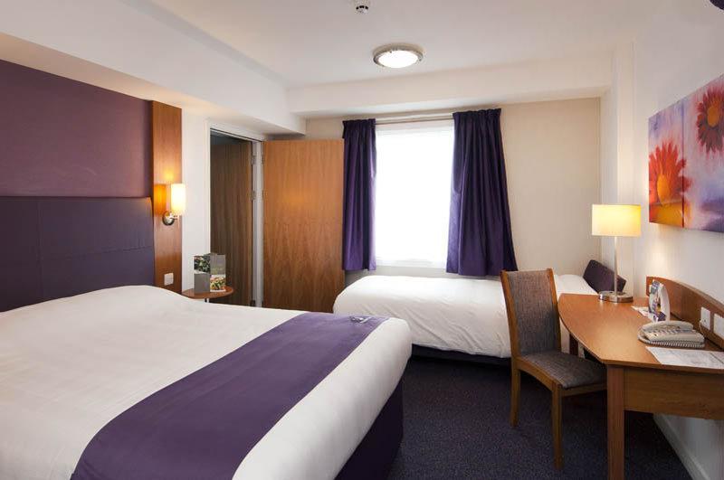 Premier Inn Harlow Εξωτερικό φωτογραφία