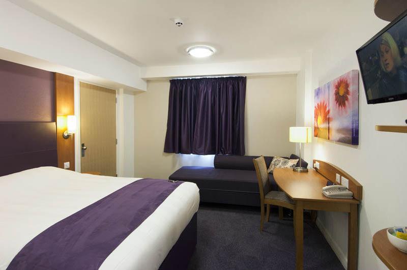Premier Inn Harlow Εξωτερικό φωτογραφία